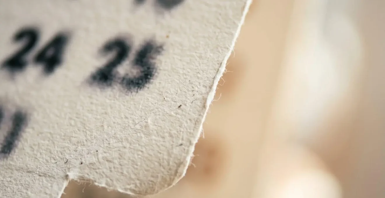 Illustration symbolique du calendrier d'optimisation des versements sur livrets d'épargne